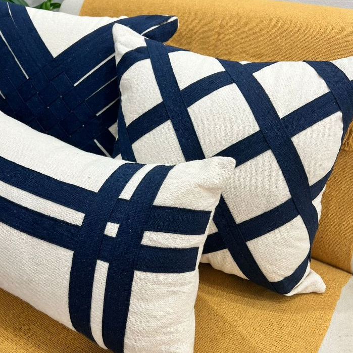 Kit de Almofadas Fita Azul Marinho – Estilo Rústico Boho Artesanal para Sofá e Cama
