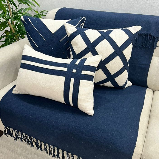 Kit de Almofadas Fita Azul Marinho – Estilo Rústico Boho Artesanal para Sofá e Cama