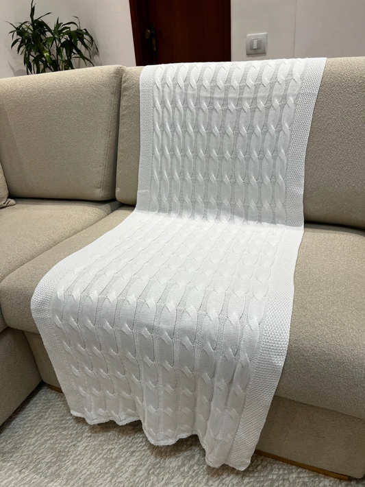 Peseira Manta Trança em Tricot 180x60cm – Sofá, Cama Casal e Decoração