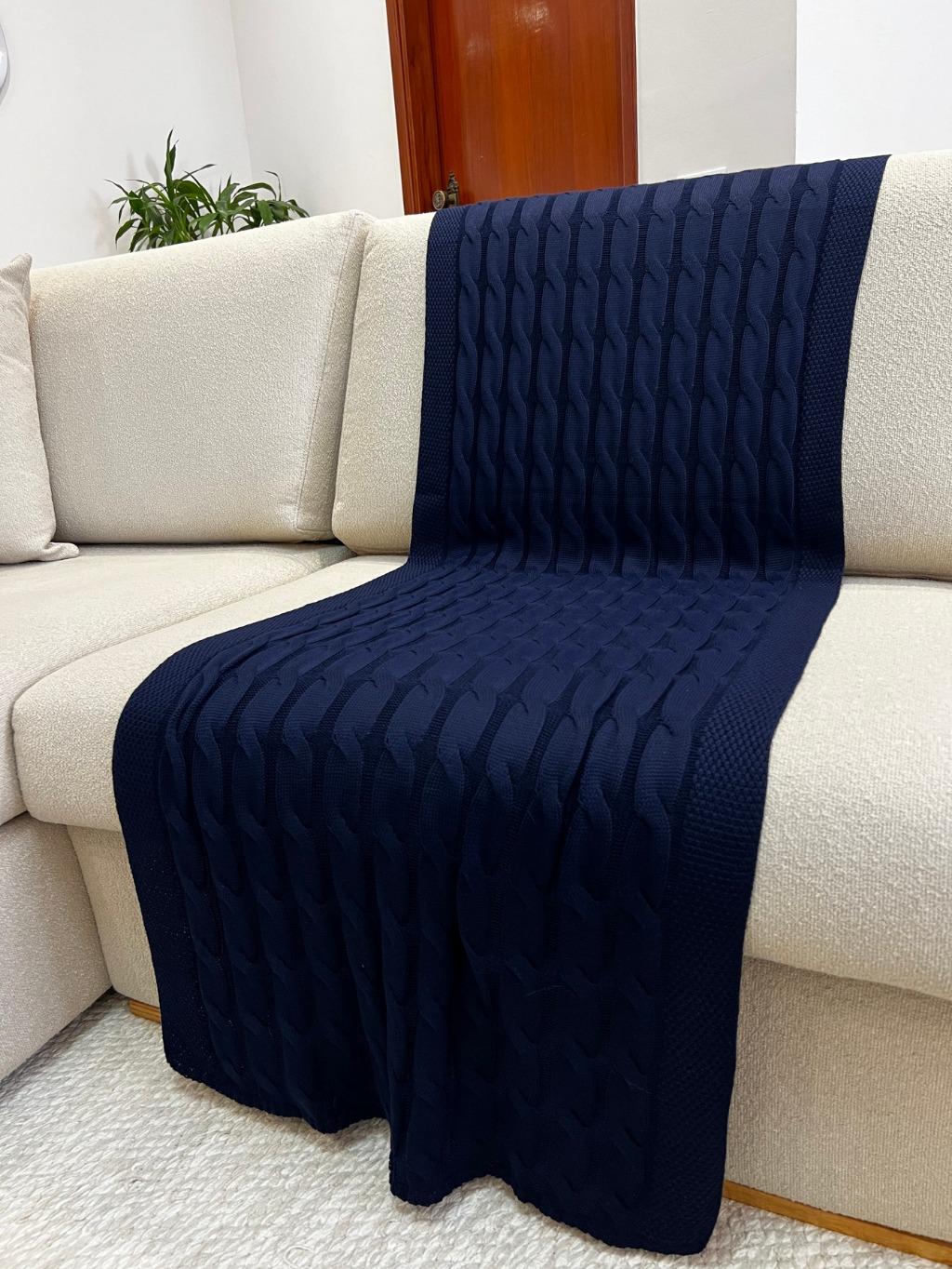 Peseira Manta Trança em Tricot 180x60cm – Sofá, Cama Casal e Decoração