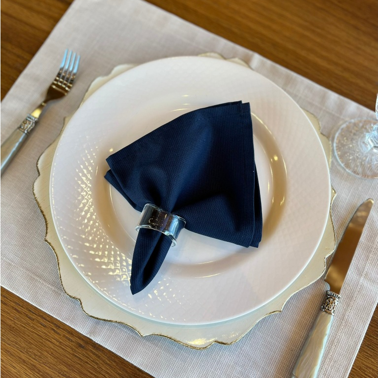 Kit 4 Guardanapos de Algodão Premium 35x35 cm com Bainha – Mesa Posta Elegante
