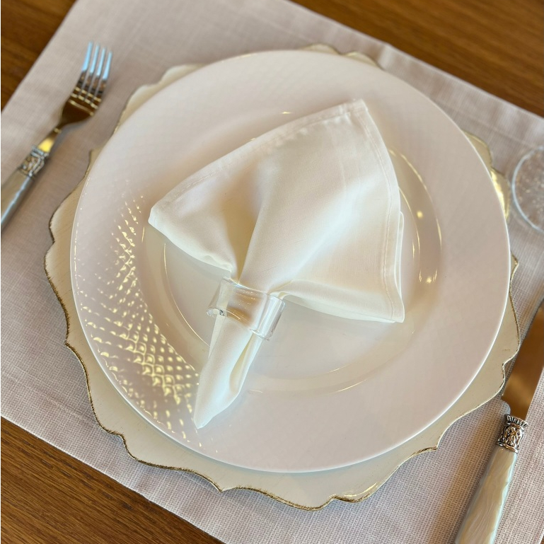 Kit 4 Guardanapos de Algodão Premium 35x35 cm com Bainha – Mesa Posta Elegante
