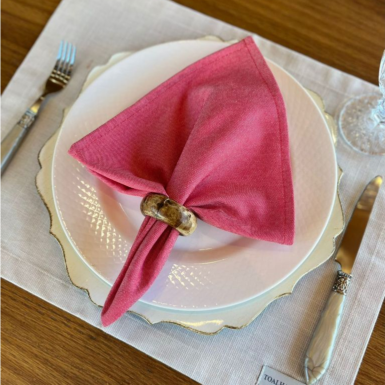Kit 4 Guardanapos de Algodão Premium 35x35 cm com Bainha – Mesa Posta Elegante