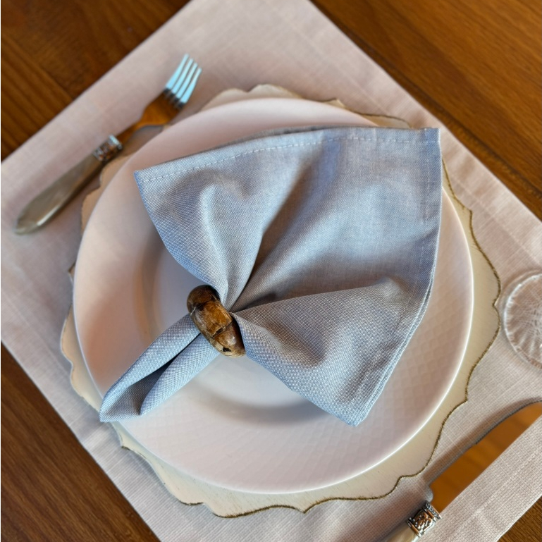 Kit 4 Guardanapos de Algodão Premium 35x35 cm com Bainha – Mesa Posta Elegante