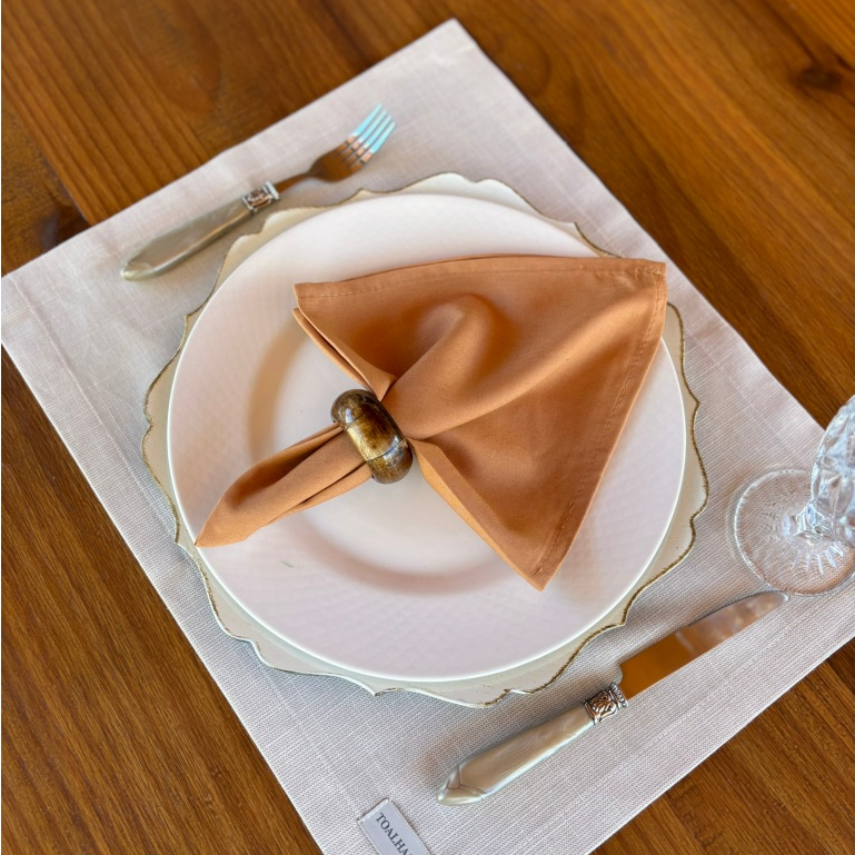 Kit 4 Guardanapos de Algodão Premium 35x35 cm com Bainha – Mesa Posta Elegante